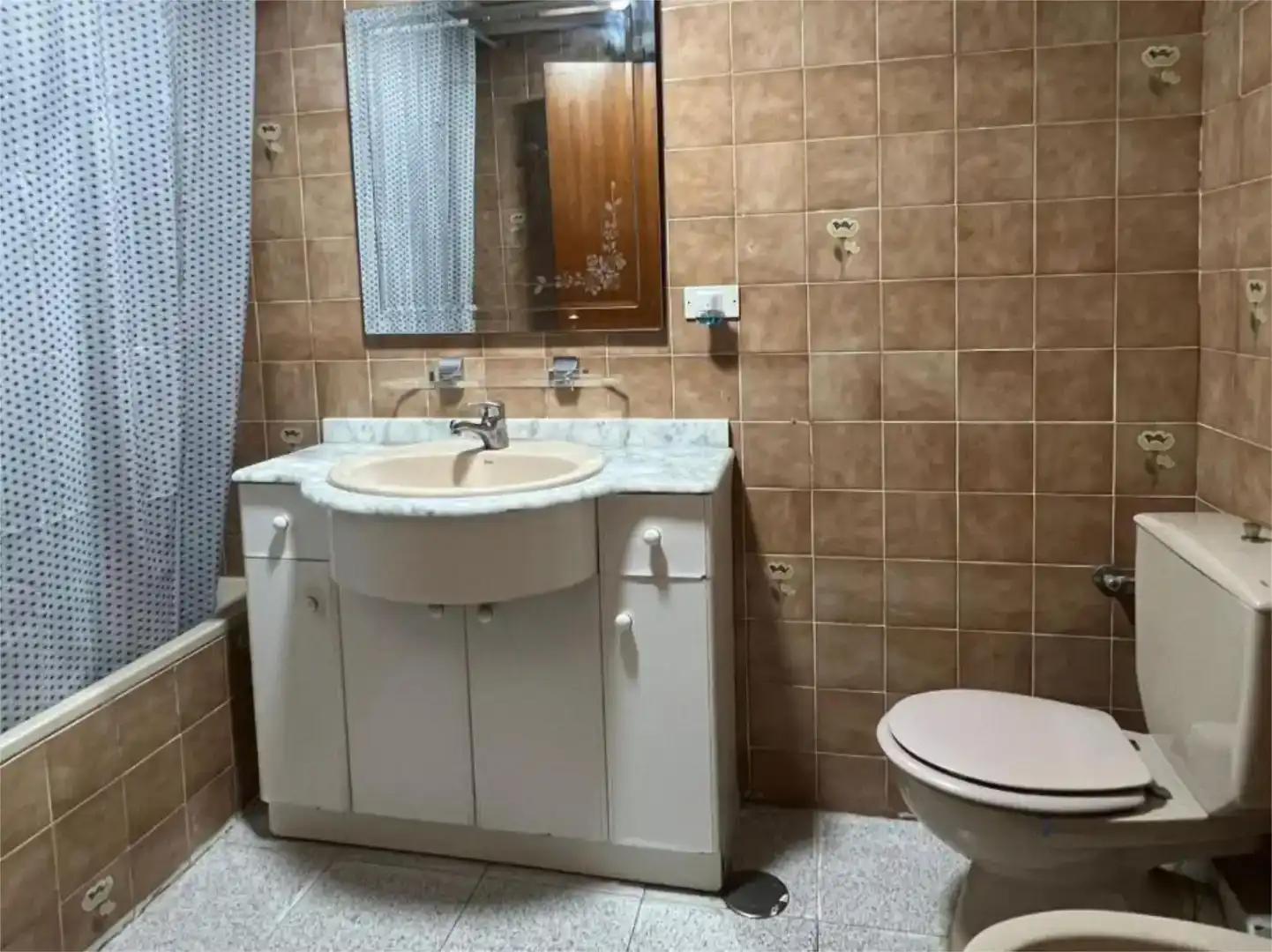 Bany de Pis en venda en Ibi amb Aire condicionat i Balcó