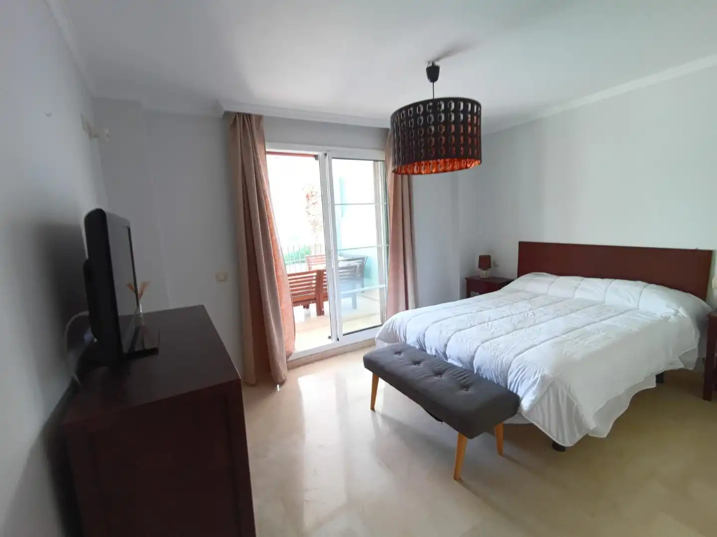 Bedroom of Flat for sale in Sotogrande  with Air Conditioner, Terrace and Balcony
