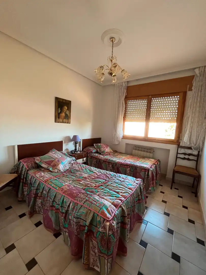 Habitación de Casa o chalet en venta en Santibáñez de Tera con Amueblado