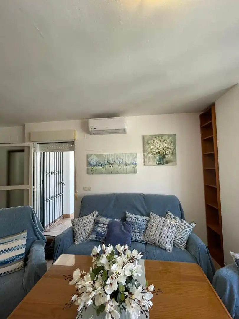 Flat for rent in La Herradura centro