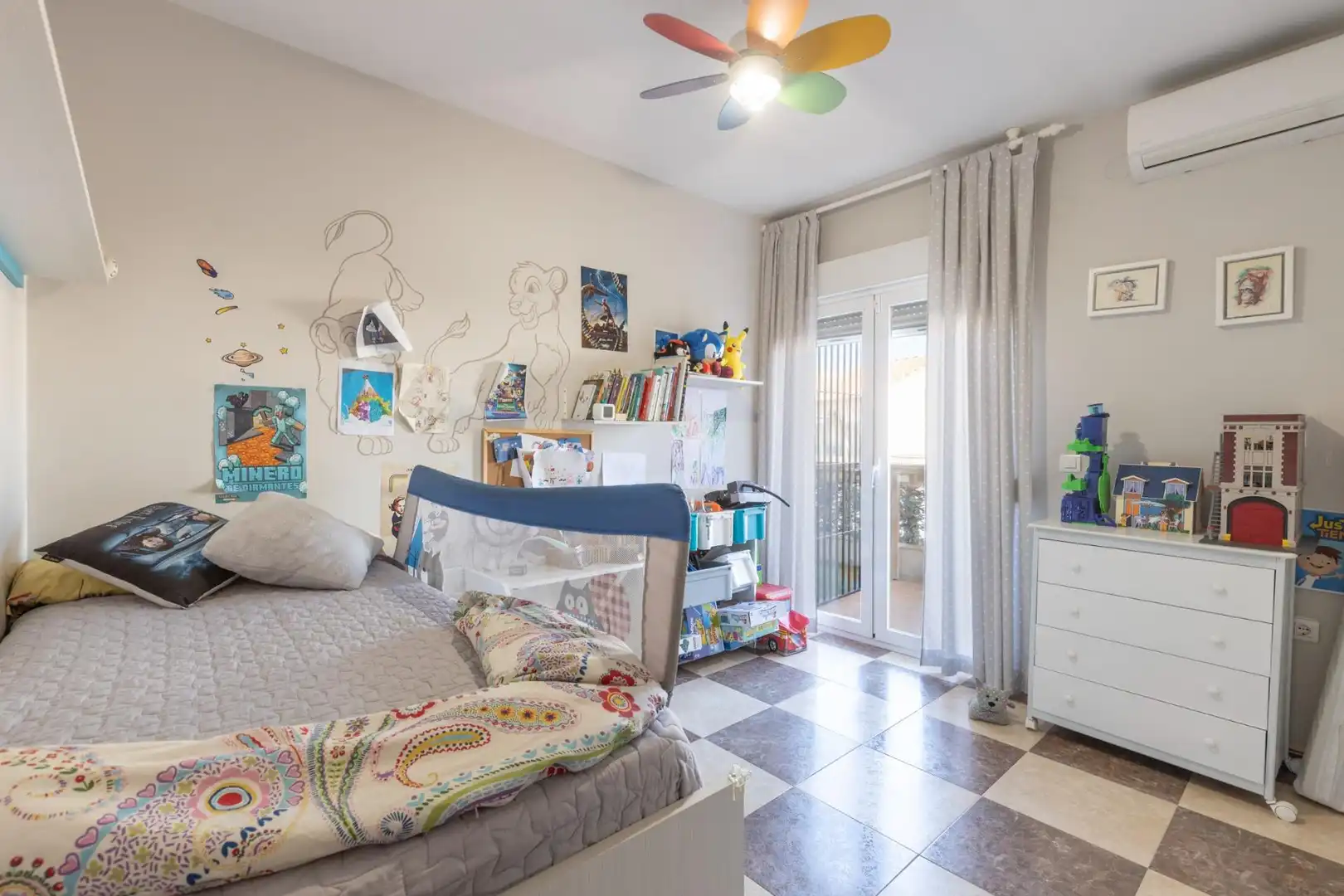 Bedroom of Houses for sale in Armilla  with Air Conditioner and Terrace