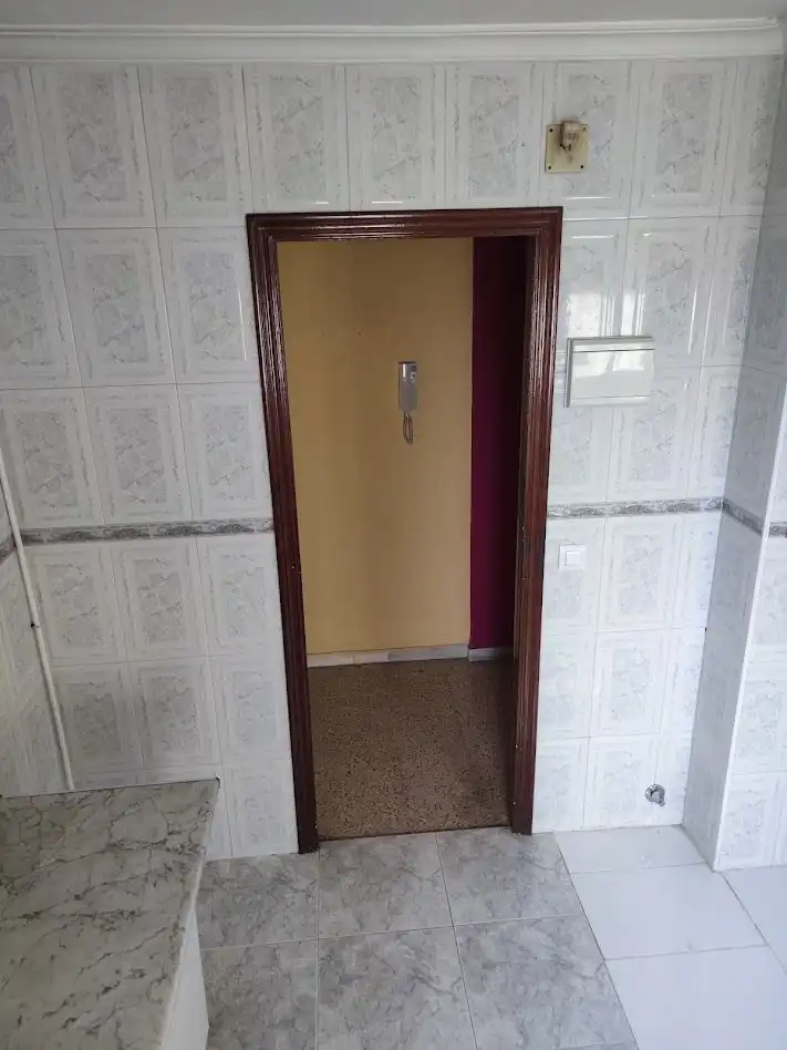 Flat for sale in Sevilla  with Air Conditioner and Storage room