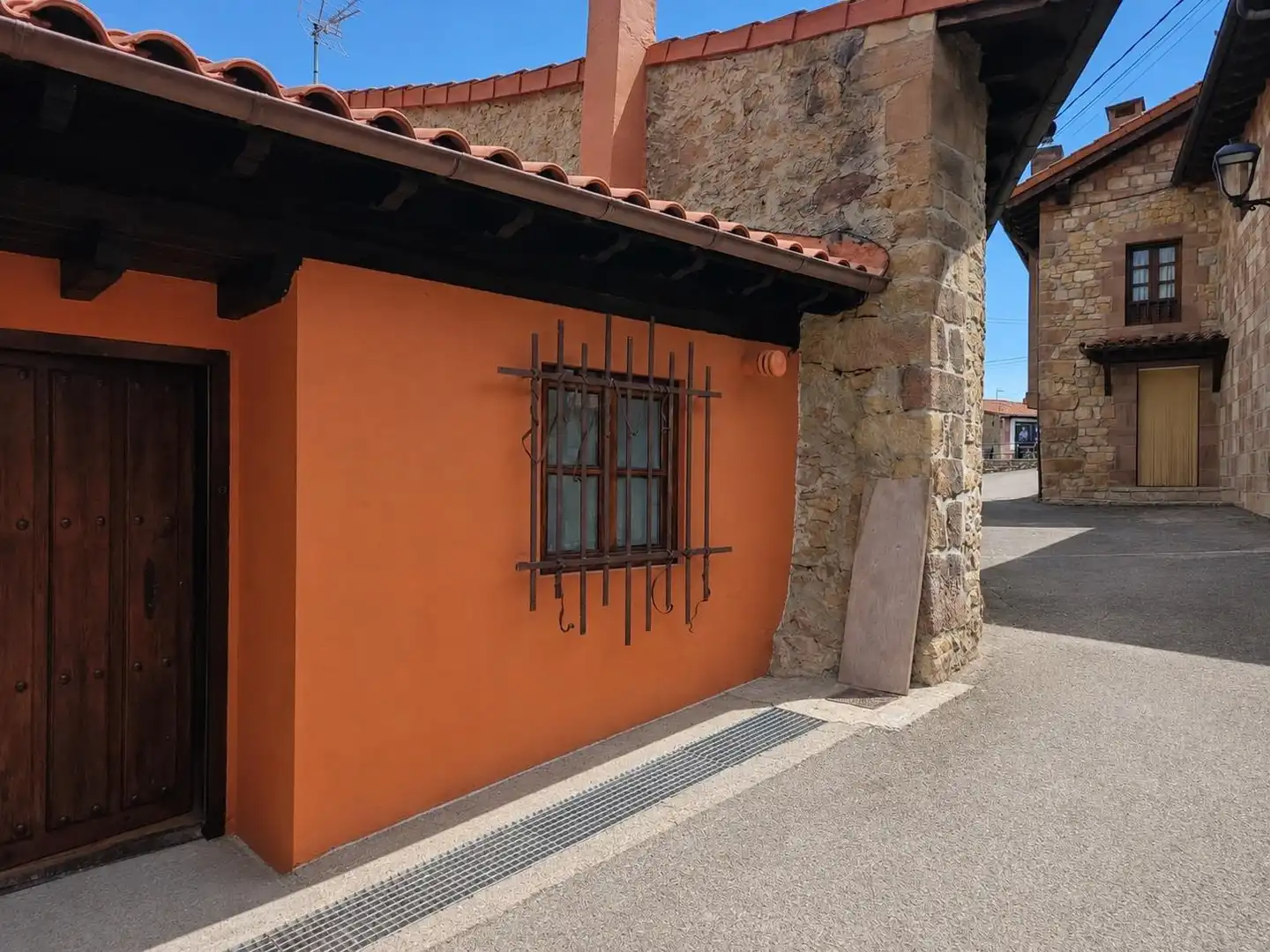 Vista exterior de Casa o chalet en venta en Valdáliga