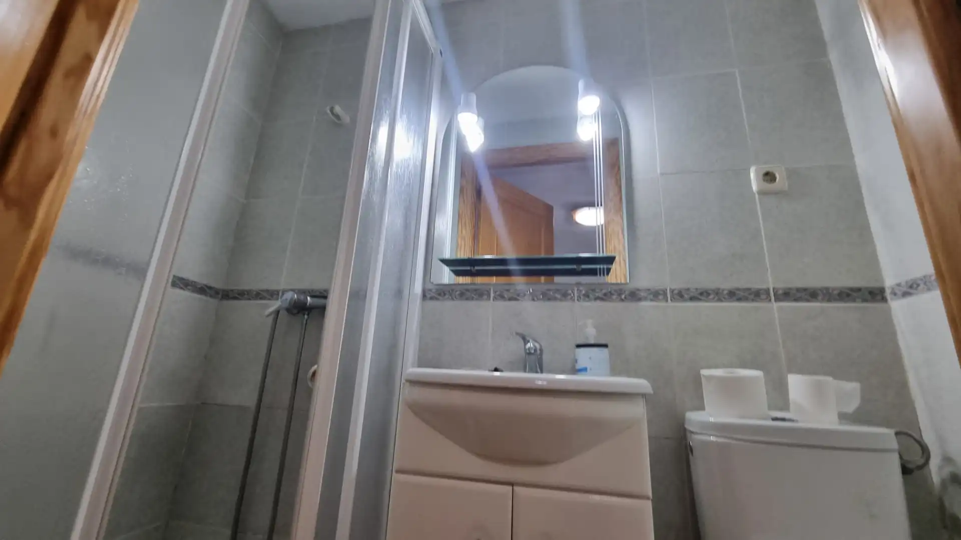 Badezimmer von Einfamilien-Reihenhaus zum Verkauf in Valdemaqueda mit Heizung und Abstellraum