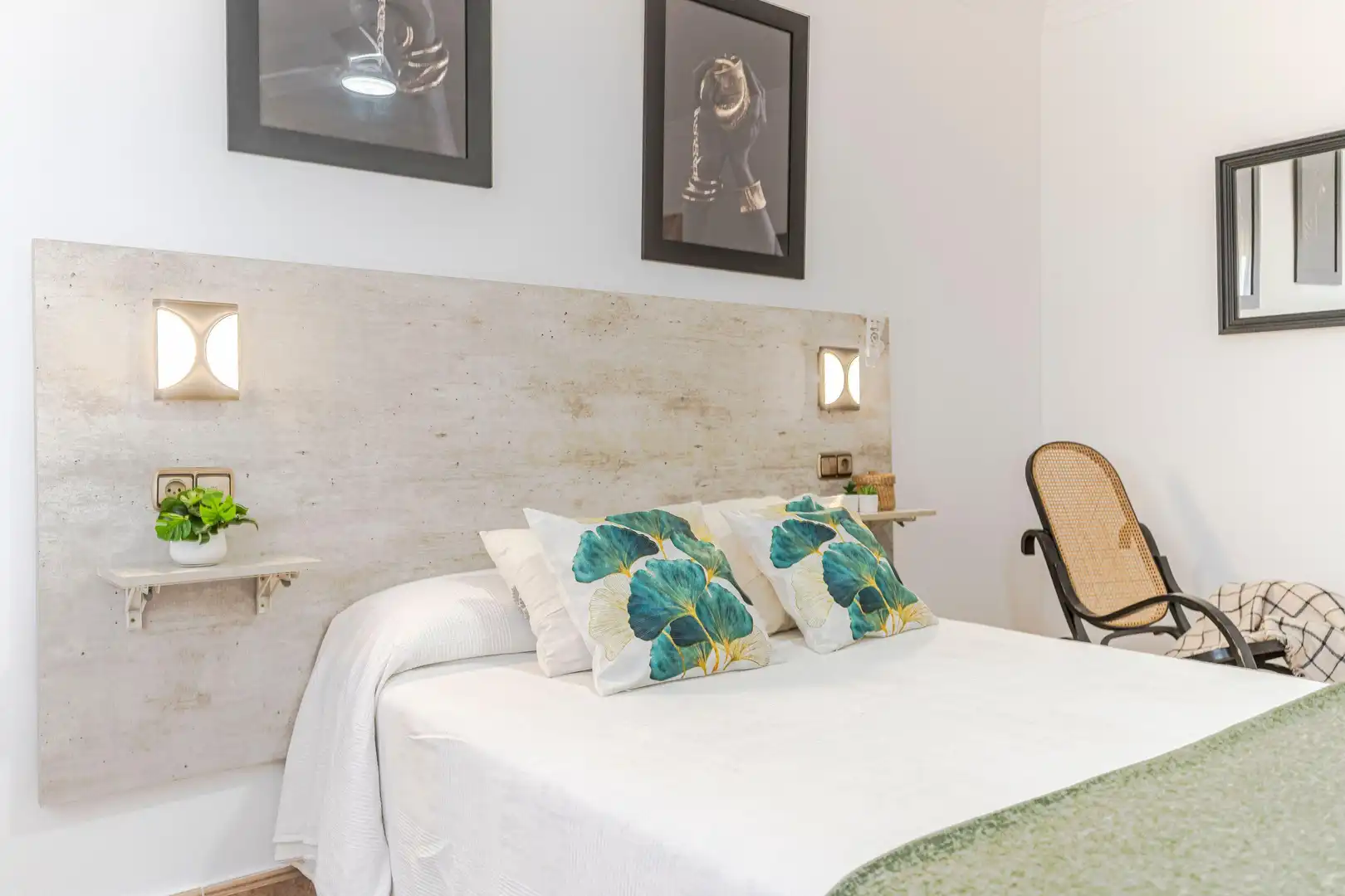 Habitación de Casa o chalet en venta en Las Gabias con Jardín privado, Trastero y Piscina