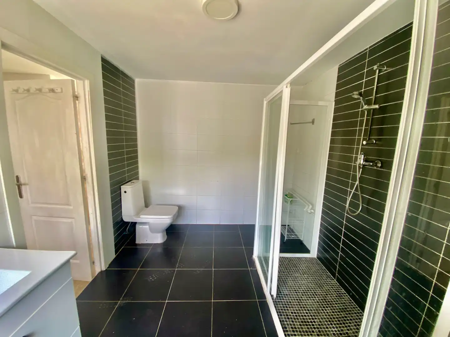 Bathroom of Houses for sale in Pinseque  with Heating and Private garden