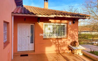 Vista exterior de Casa o xalet en venda en Caldes de Malavella amb Terrassa i Balcó