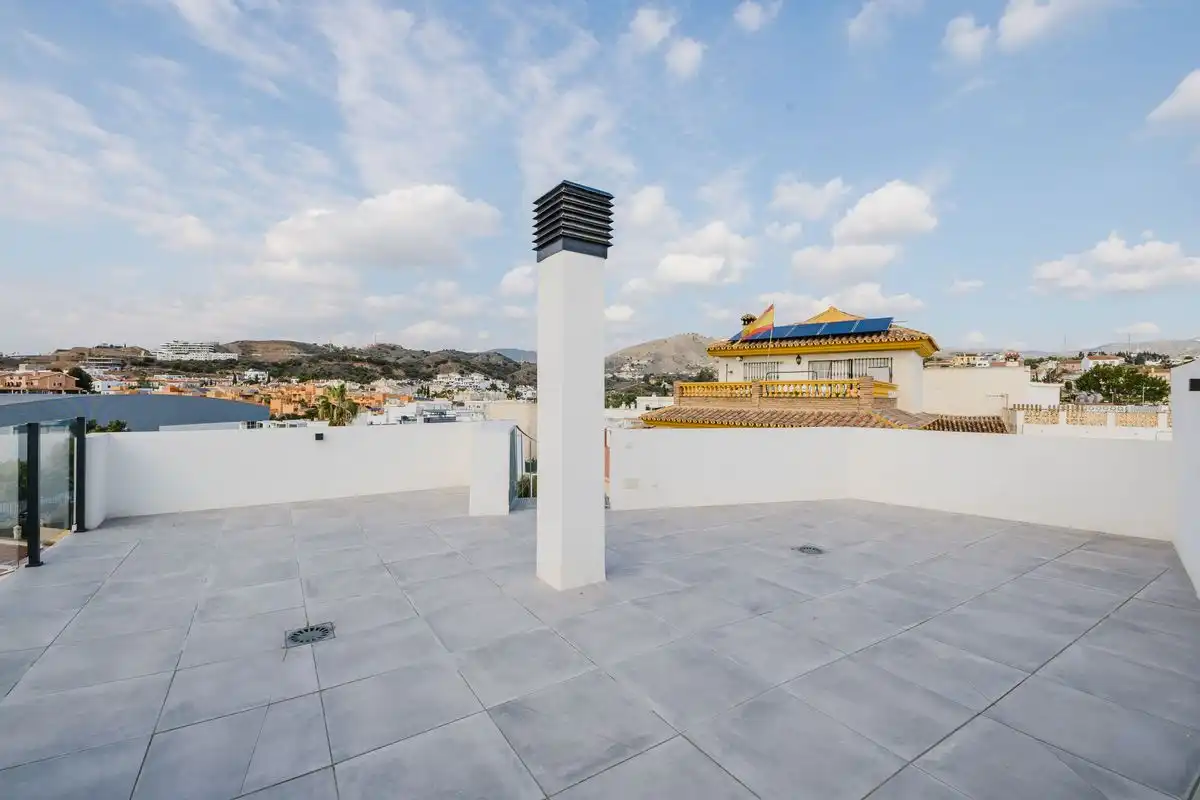 Terrasse von Dachboden zum Verkauf in Rincón de la Victoria mit Klimaanlage, Heizung und Terrasse