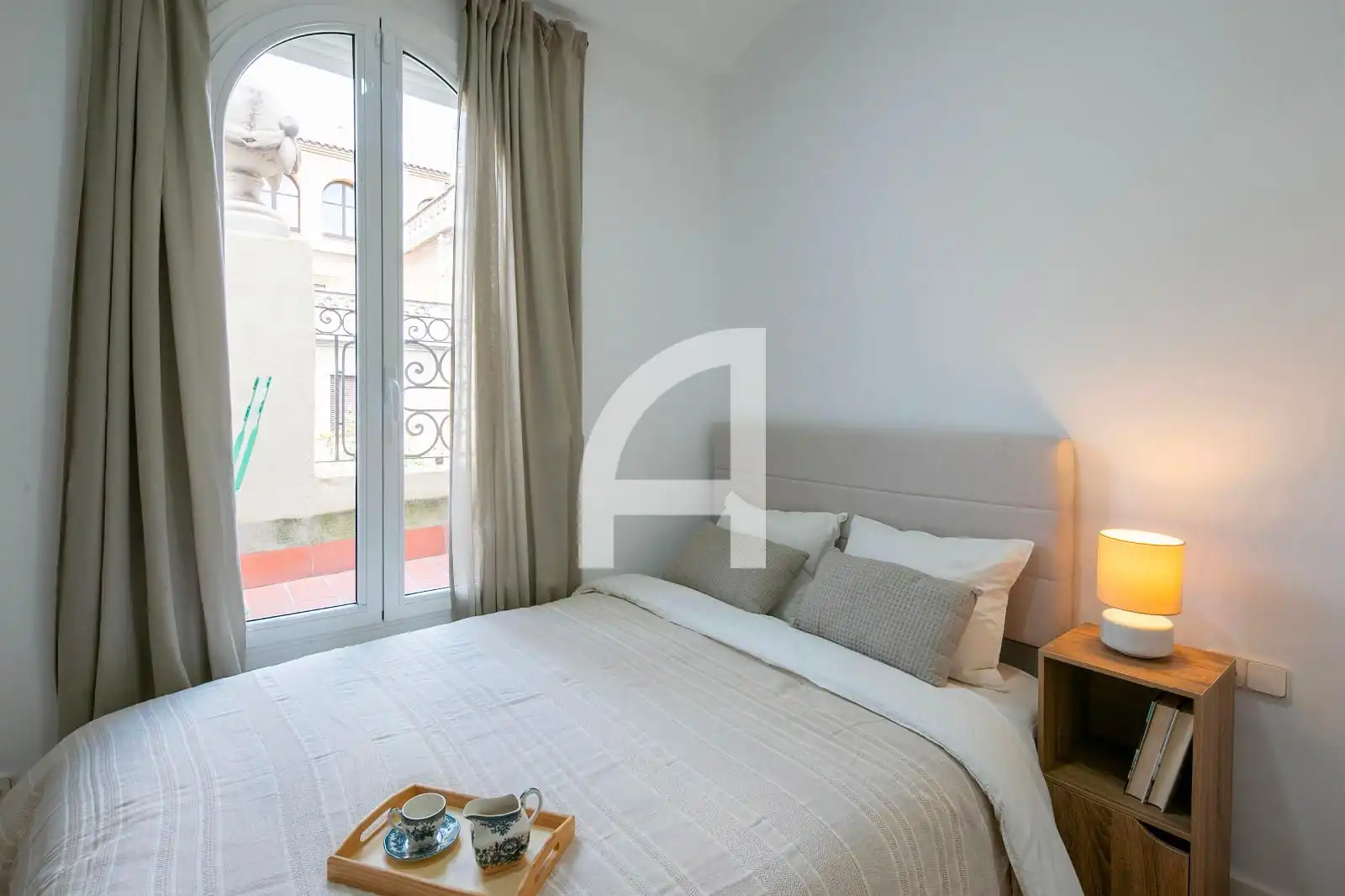 Flat with terrace to rent in Carrer de Santalo, imagen 8