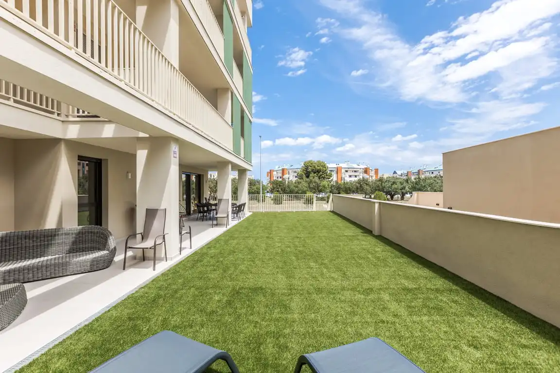 Terraza de Apartamento de alquiler en Dénia con Aire acondicionado, Jardín privado y Terraza