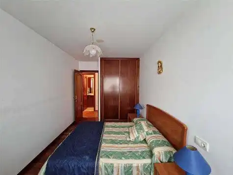 Schlafzimmer von Wohnungen zur Miete in Sada (A Coruña) mit Heizung, Parkett und Möbliert