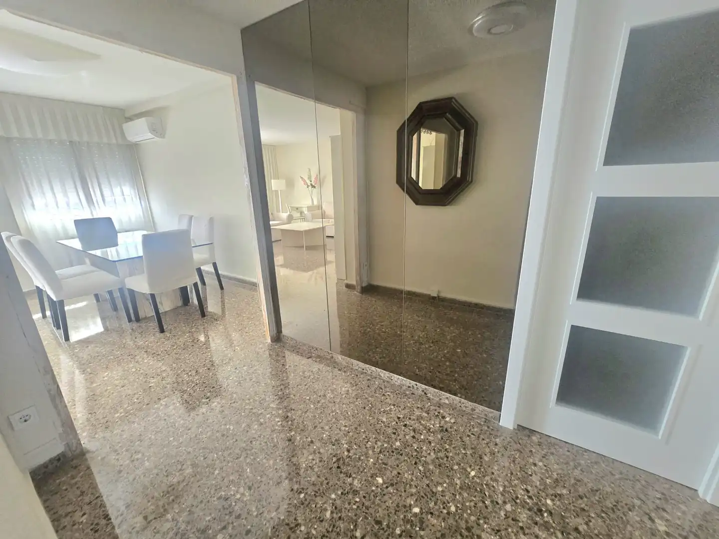 Wohnung zur Miete in Valencia, Valencia