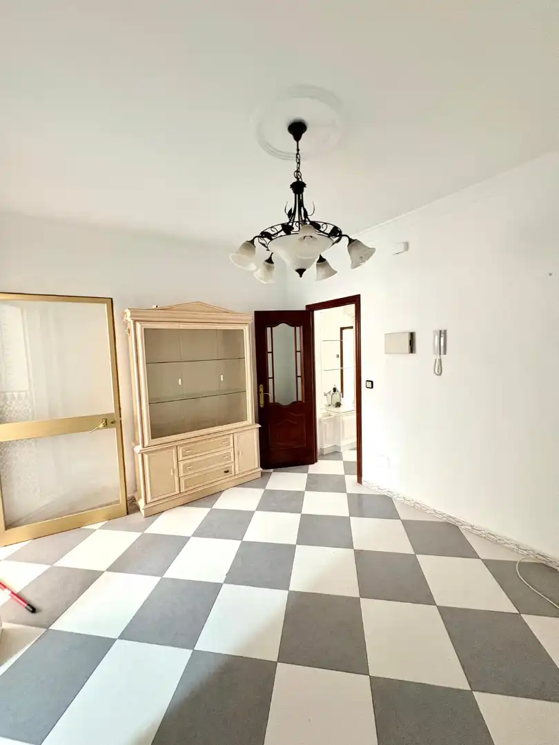 Casa adosada en venta en Alhaurín El Grande con Aire acondicionado, Amueblado y Horno