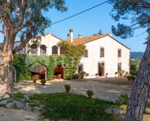 Vista exterior de Finca rústica en venda en Arenys de Munt amb Jardí privat, Terrassa i Traster