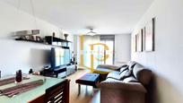 Living room of Flat for sale in Rubí  with Air Conditioner, Heating and Parquet flooring