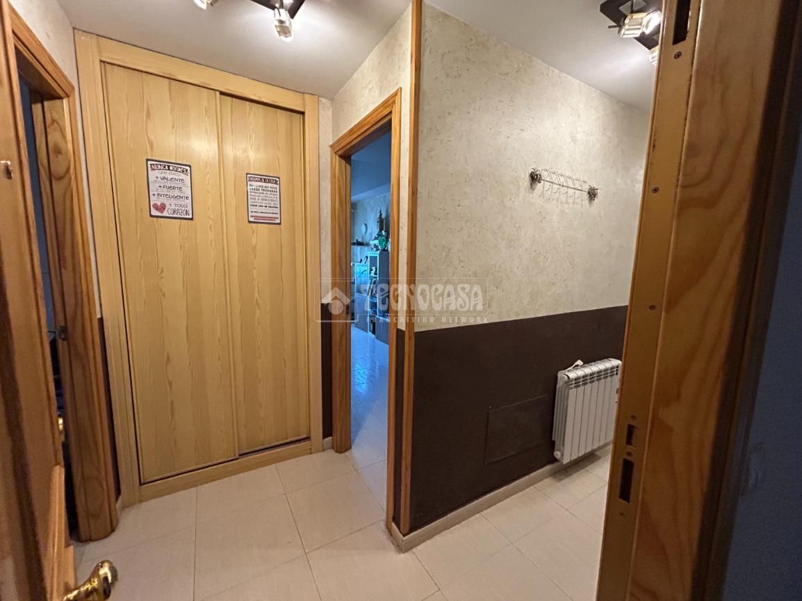 Flat for sale in Loeches  with Air Conditioner, Heating and Storage room