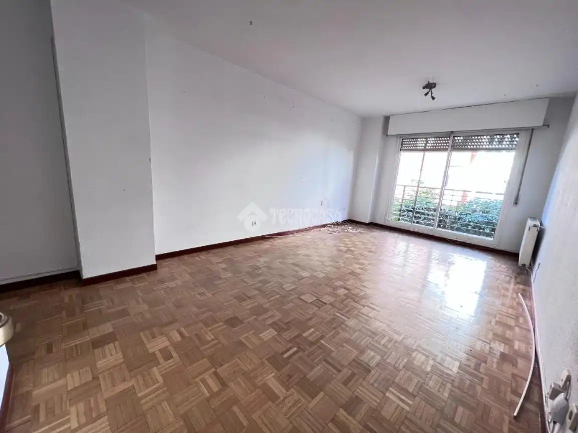 Sala d'estar de Pis en venda en Fuencarral - El Pardo