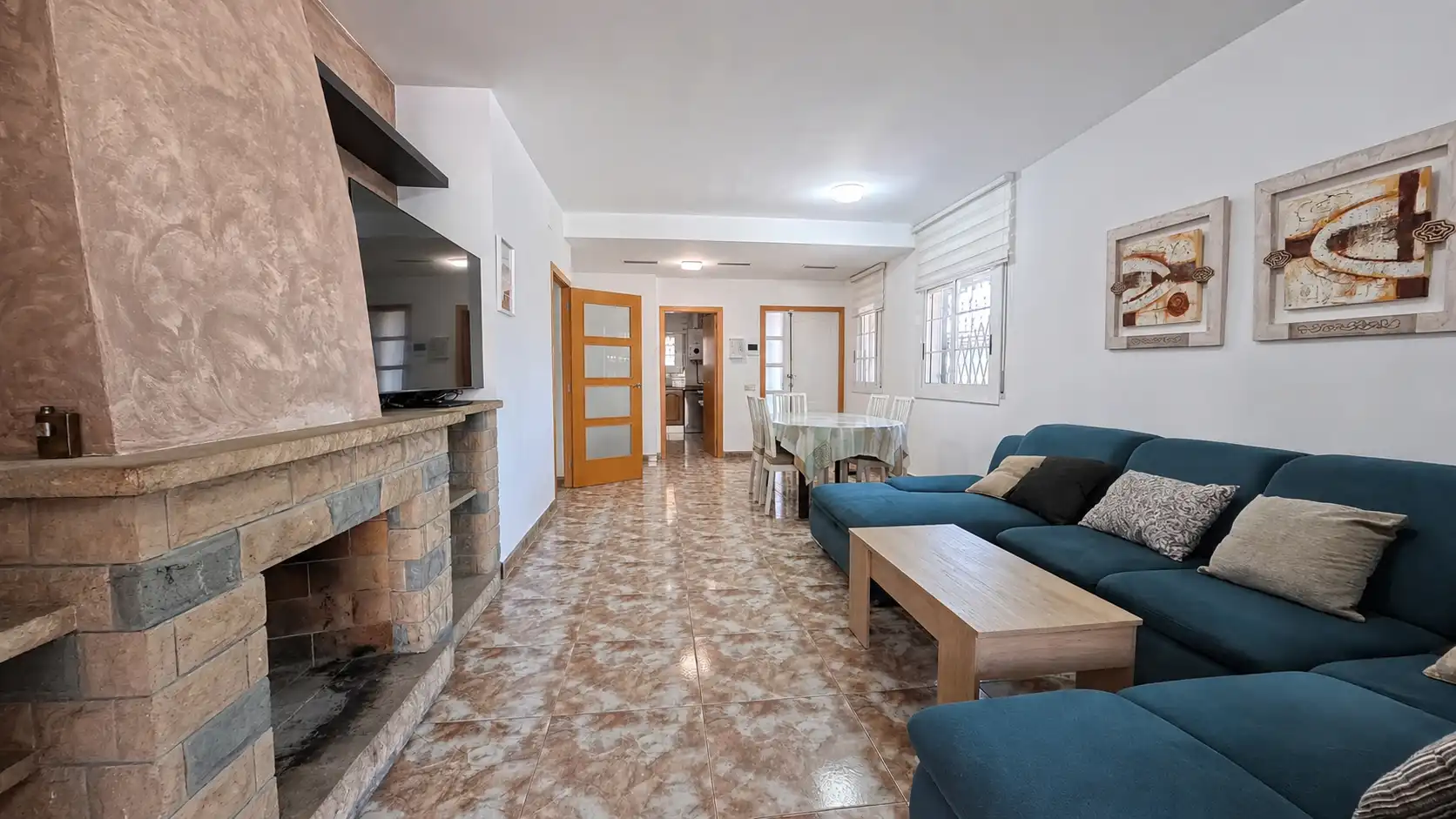 Sala de estar de Casa o chalet en venta en Cunit con Aire acondicionado, Calefacción y Jardín privado