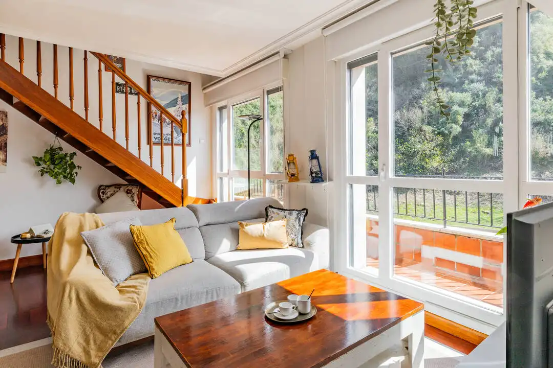 Sala de estar de Dúplex en venta en Orio con Calefacción, Terraza y Balcón