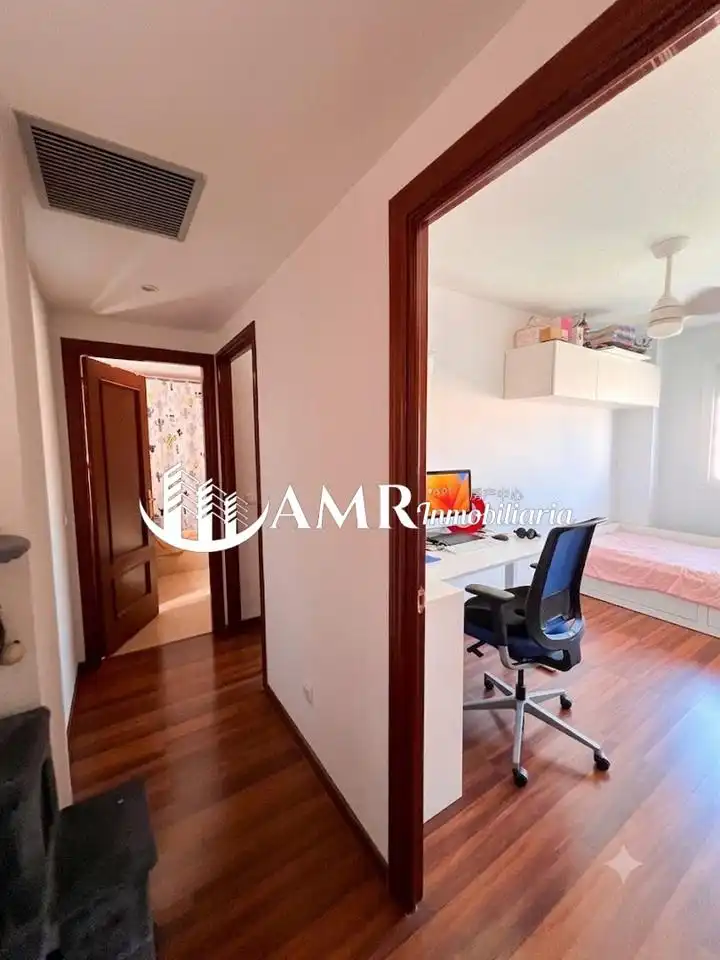 Piso en venta en Parla con Aire acondicionado, Calefacción y Trastero