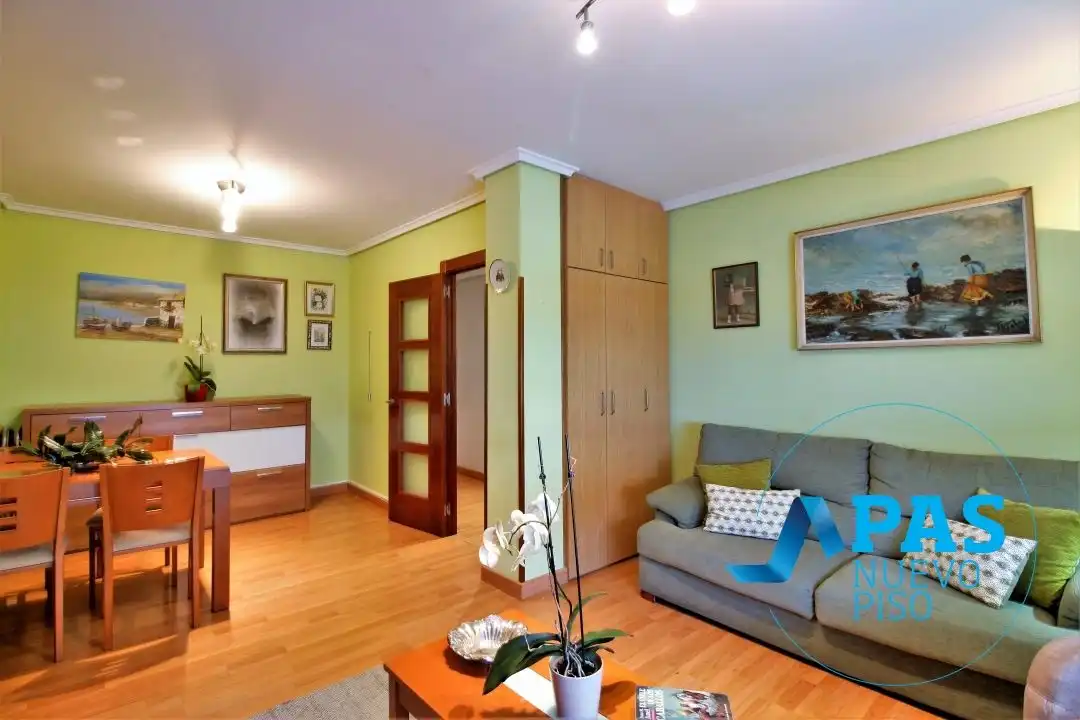 Habitación de Piso en venta en Santander con Calefacción