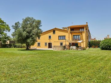 Landhaus mit Pool zum Verkauf in Cassà de la Selva