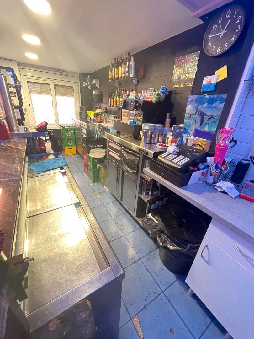 Cocina de Local en traspaso en  Barcelona Capital con Terraza, Amueblado y Alarma
