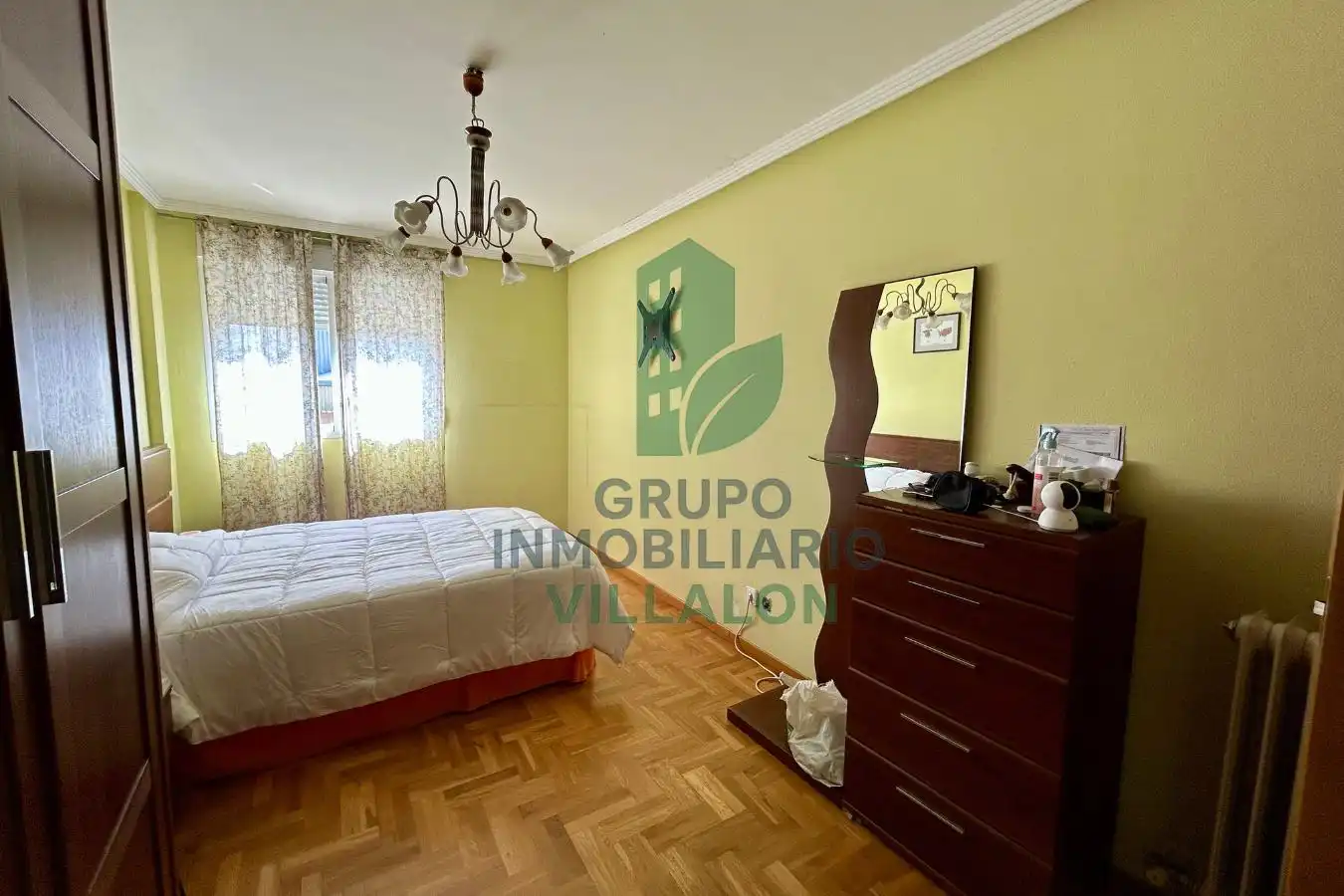 Schlafzimmer von Wohnung zum Verkauf in San Andrés del Rabanedo mit Heizung, Abstellraum und Möbliert