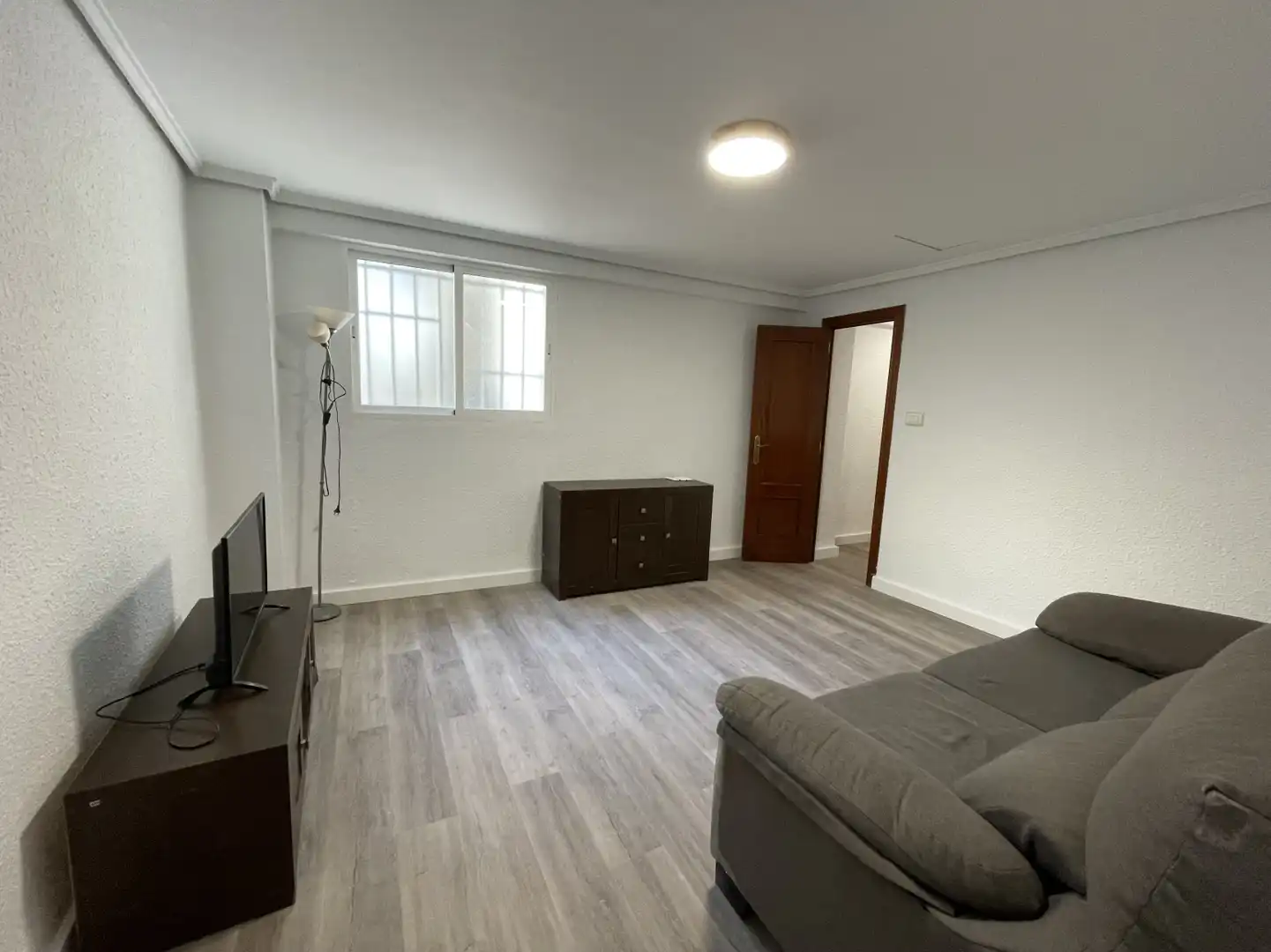 Piso de alquiler en Valencia - Plaza Vicente Iborra, El Carme