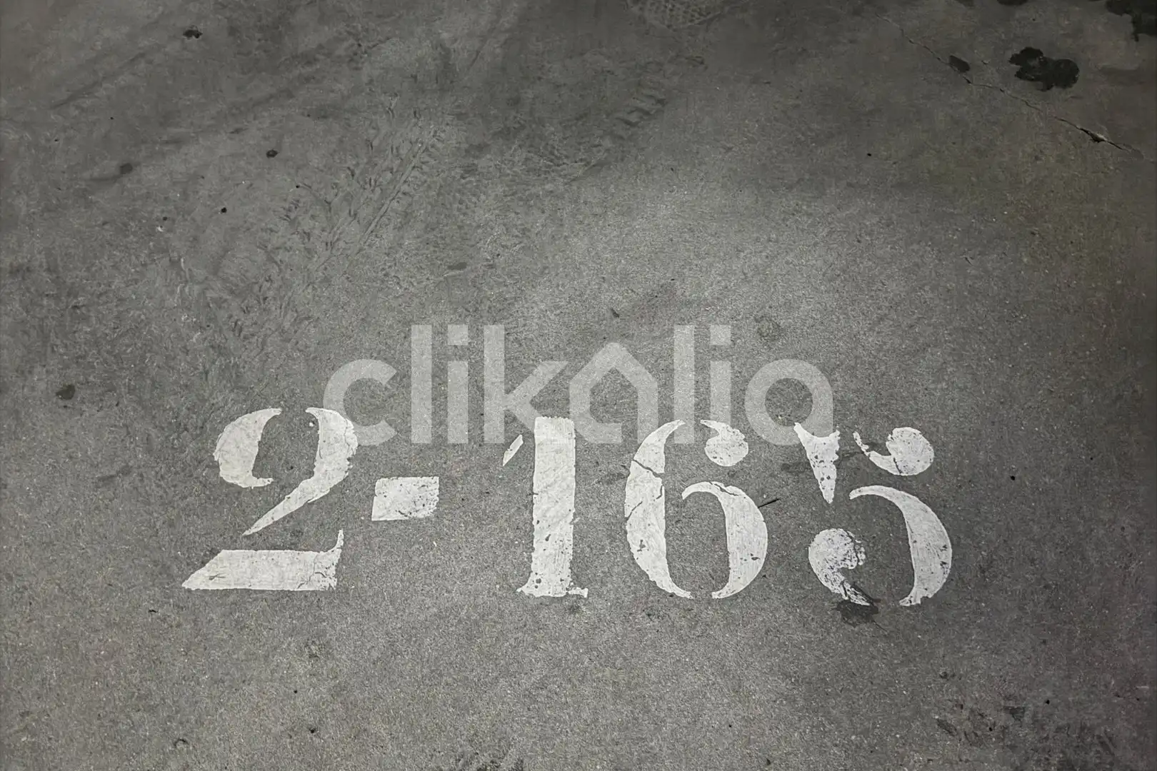 Einzelparkplatz mit Aufzug zum Verkauf in El Quiñón, imagen 5