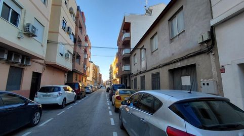 Foto 4 de Casa o xalet en venda a Calle Celada, 16, La Paz, Villena