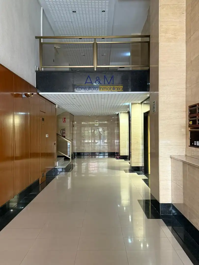 Office space for sale in Arco de Ladrillo, imagen 3