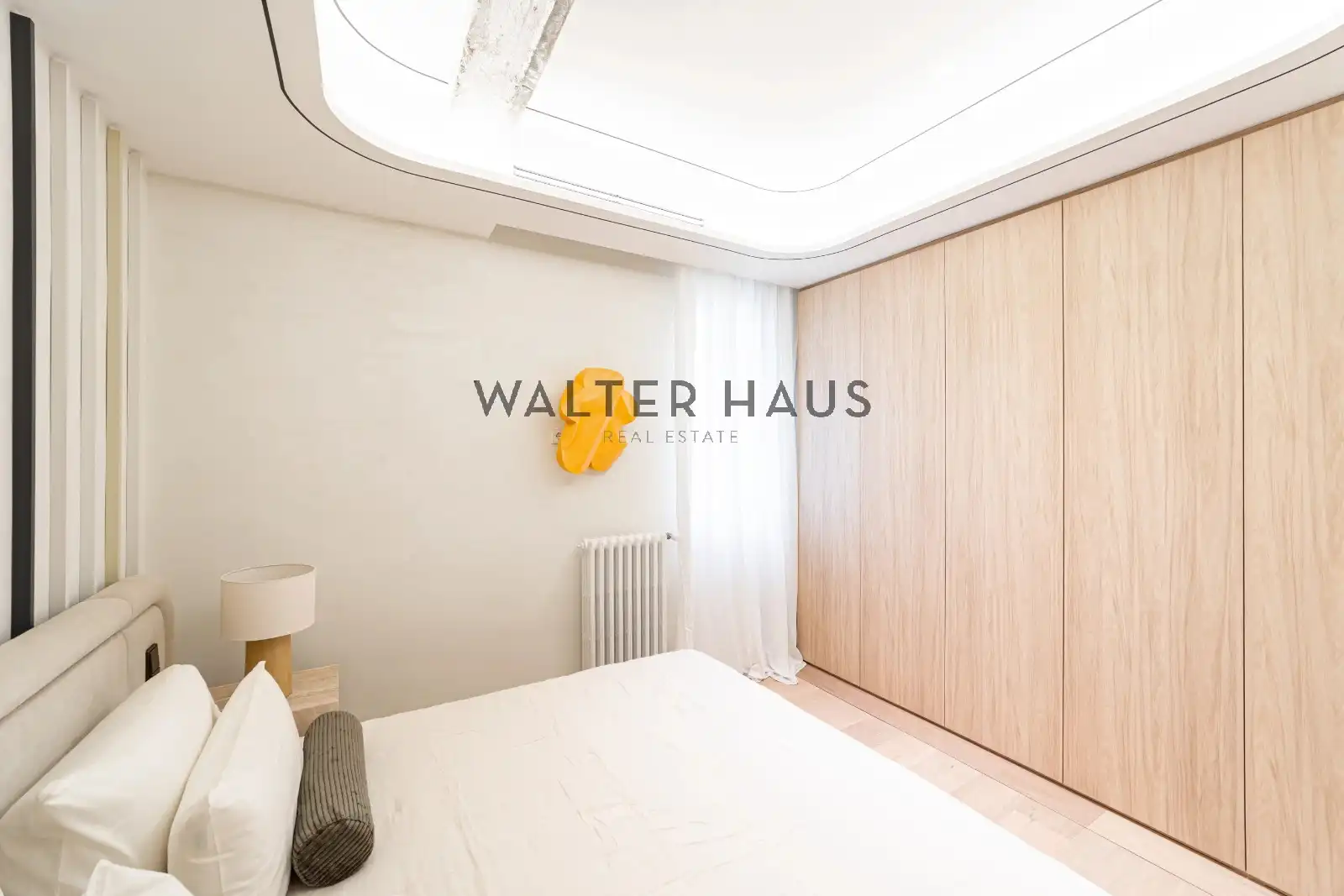 Bedroom of Flat for sale in Madrid  with Air Conditioner, Heating and Oven