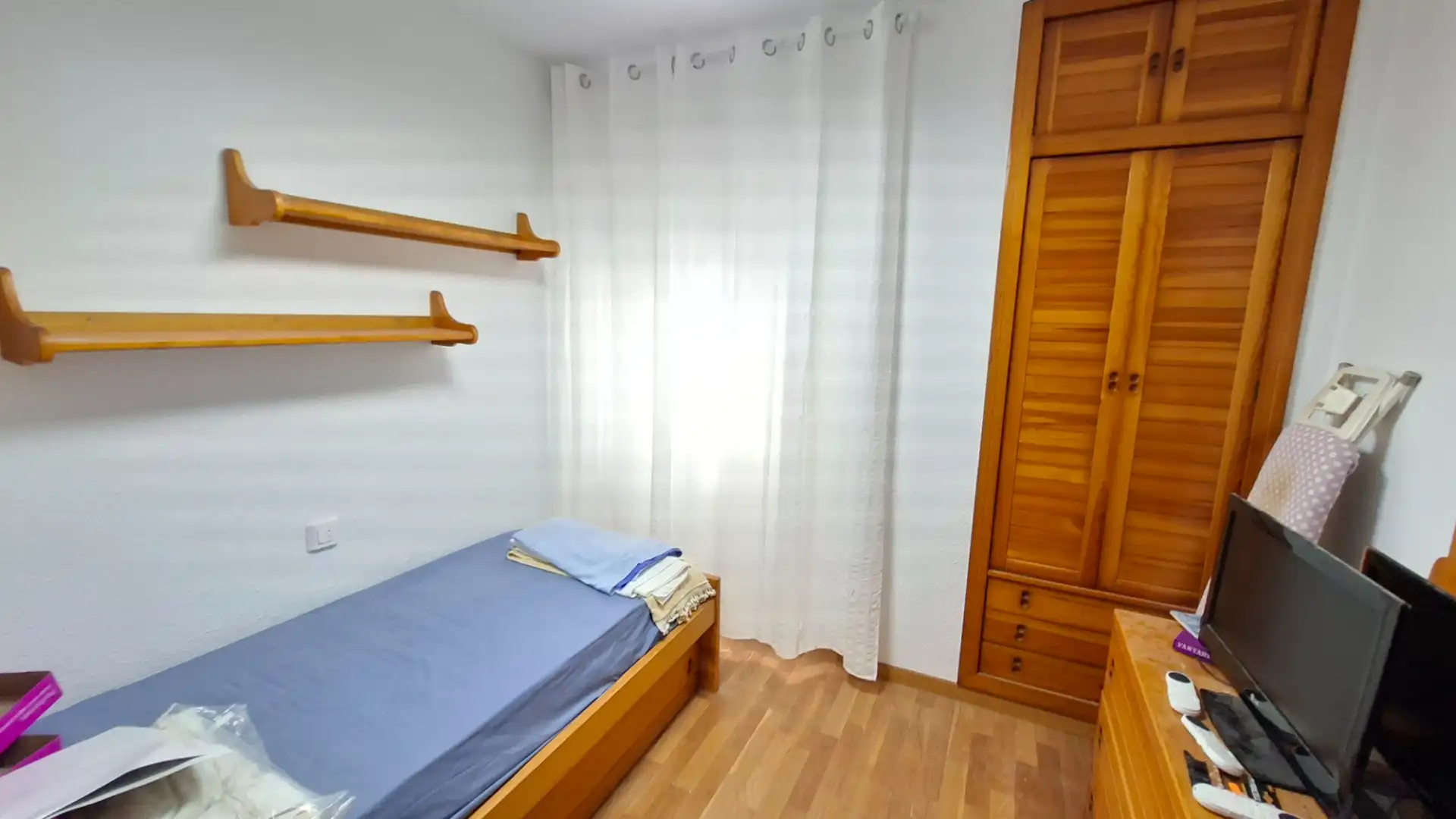 Habitación de Piso de alquiler en Alicante / Alacant con Amueblado y Balcón