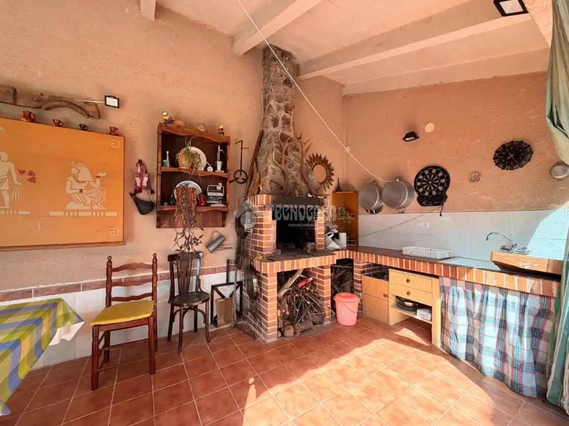 Cocina de Casa adosada en venta en Segovia con Calefacción