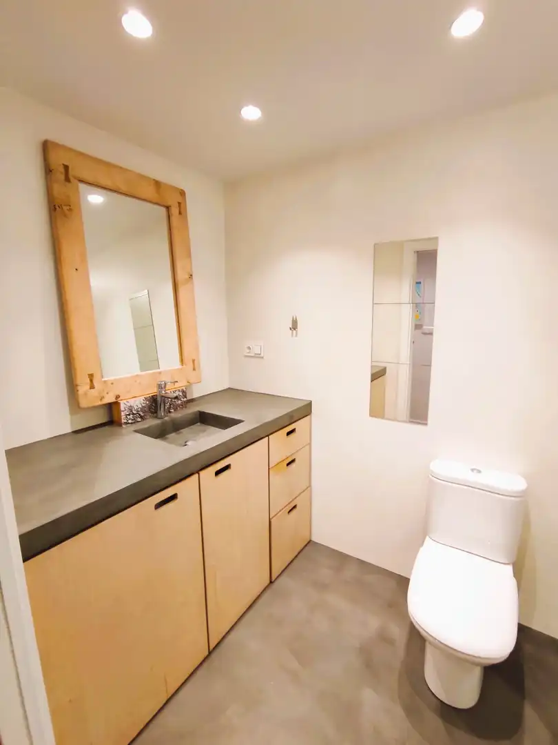 Baño de Apartamento en venta en Eibar con Calefacción, Parquet y Horno