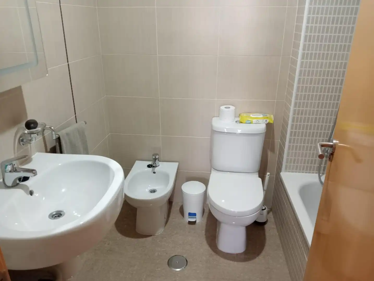 Flat with terrace for sale in Florida - Ciudad de Asís, imagen 5