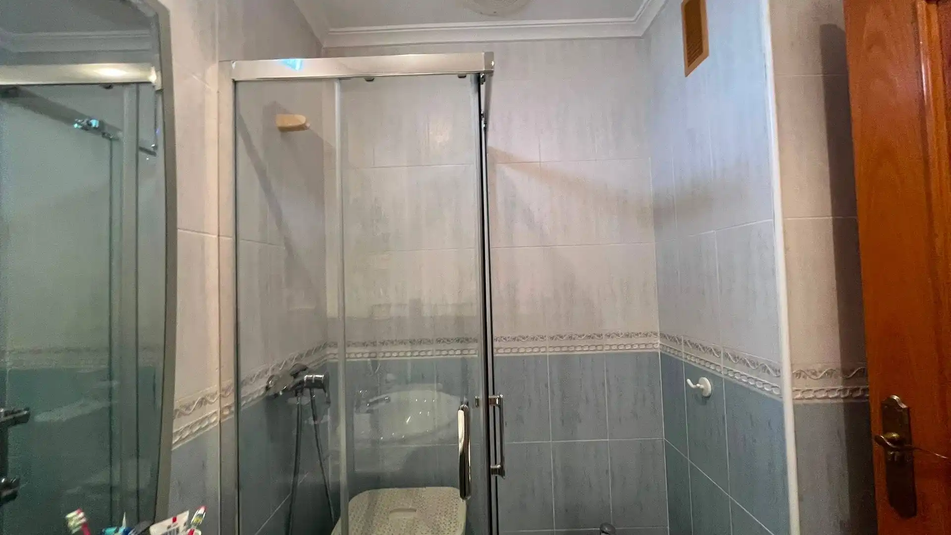 Bany de Pis en venda en Elche / Elx amb Aire condicionat, Calefacció i Moblat