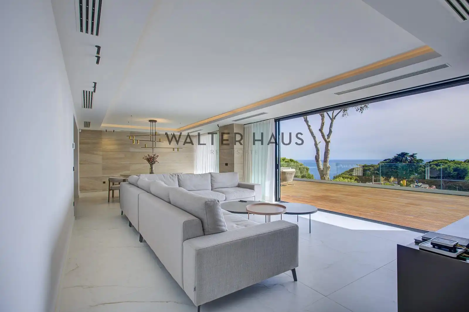 Sala de estar de Casa o chalet en venta en Sant Feliu de Guíxols con Aire acondicionado, Jardín privado y Terraza
