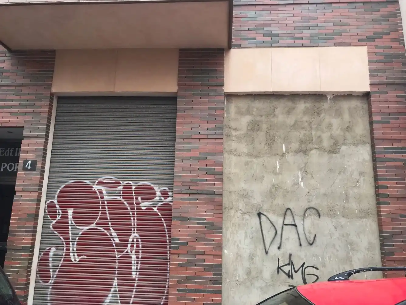 Vista exterior de Local en venta en Almería