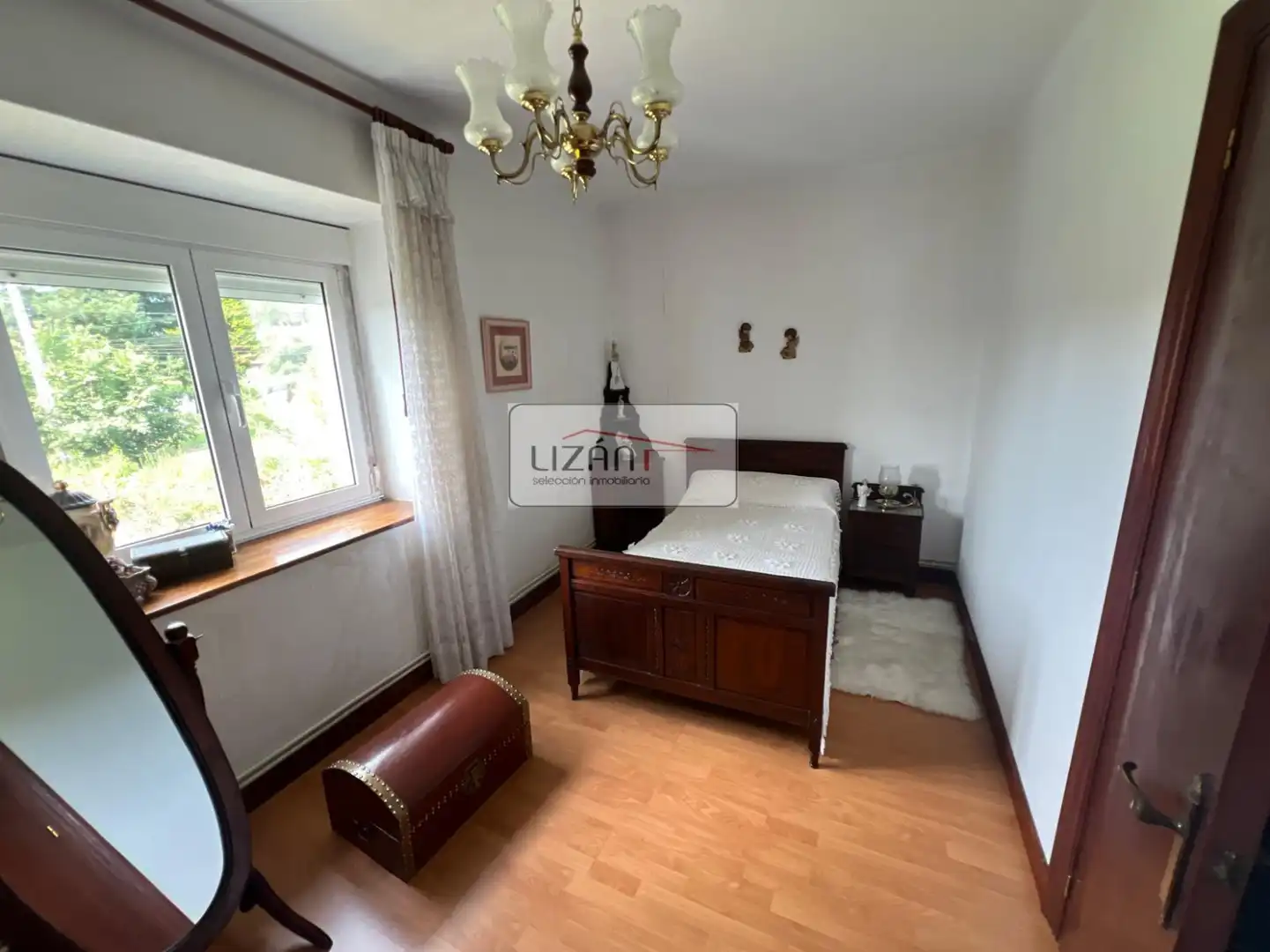 Dormitori de Casa o xalet de lloguer en Siero