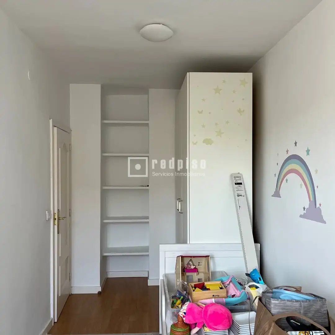 Habitación de Piso de alquiler en Madrid con Aire acondicionado, Calefacción y Amueblado