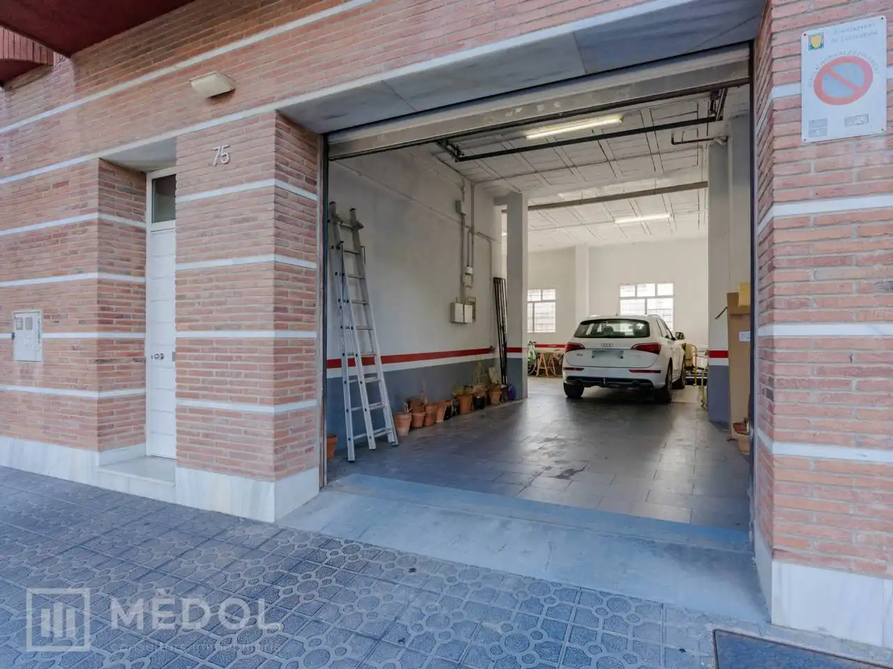 Parking of Houses for sale in Tarragona  with Air Conditioner, Heating and Parquet flooring