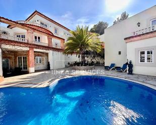 Exterior view of Flat to rent in Santa Eulària des Riu  with Air Conditioner and Swimming Pool