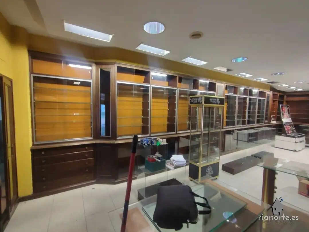 Local comercial en venta en Calle Dorado, imagen 5
