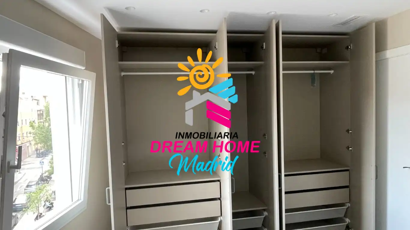 Piso en venta en Calle del Olvido, imagen 11