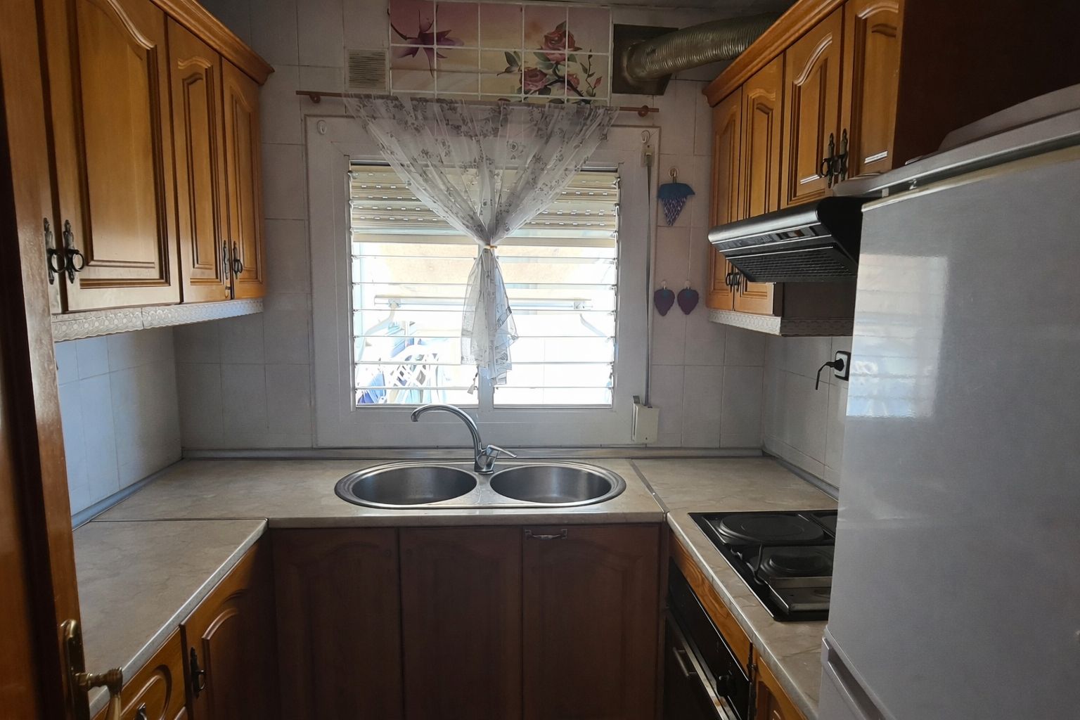 Cuina de Pis en venda en Reus amb Terrassa, Traster i Moblat