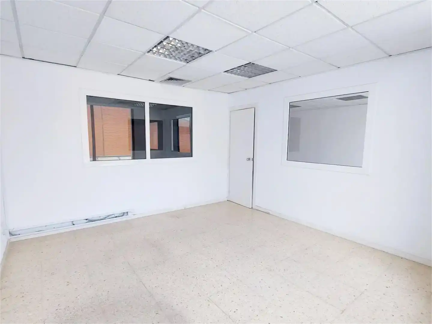 Local de alquiler en Cornellà de Llobregat con Aire acondicionado