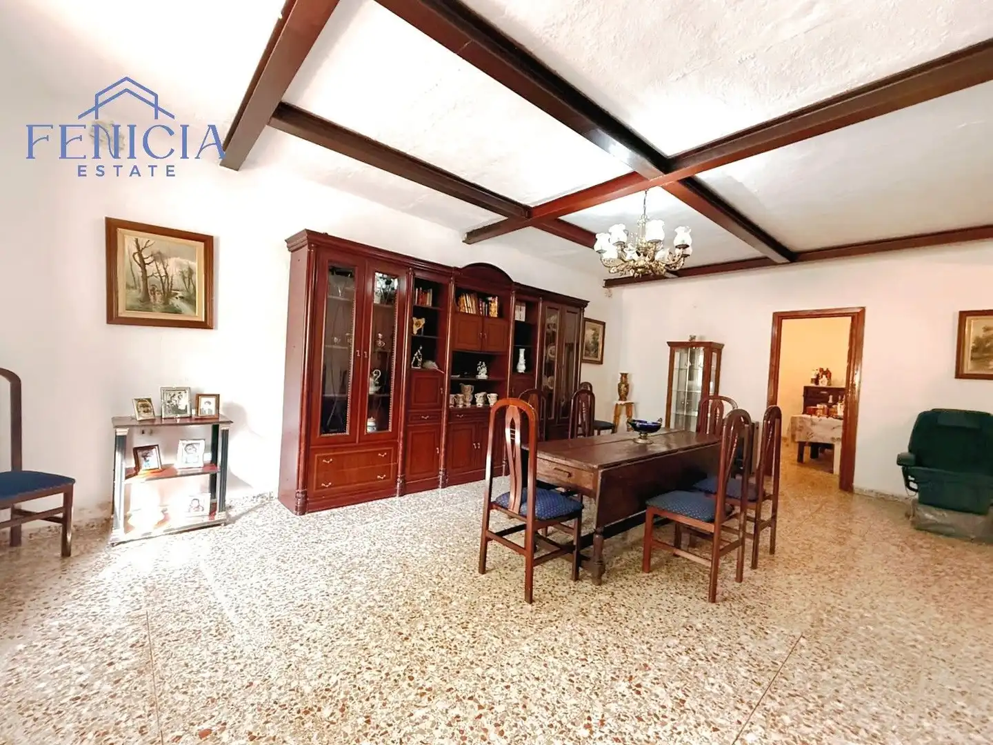 Comedor de Edificio en venta en Lentegí