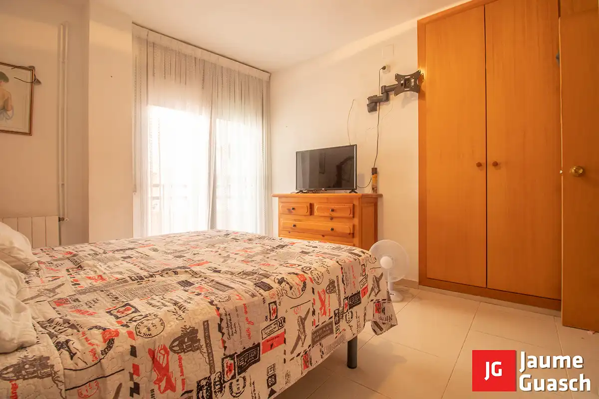 Flat with lift for sale in Centre, imagen 4